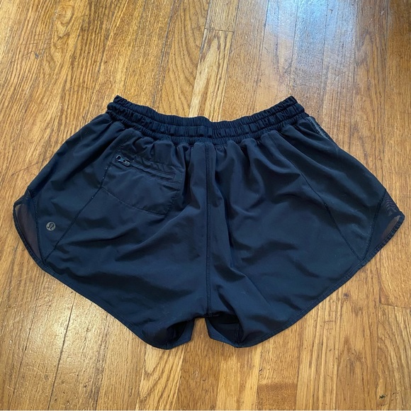 LULULEMON RUNNING SHORTS - Picture 2 of 3